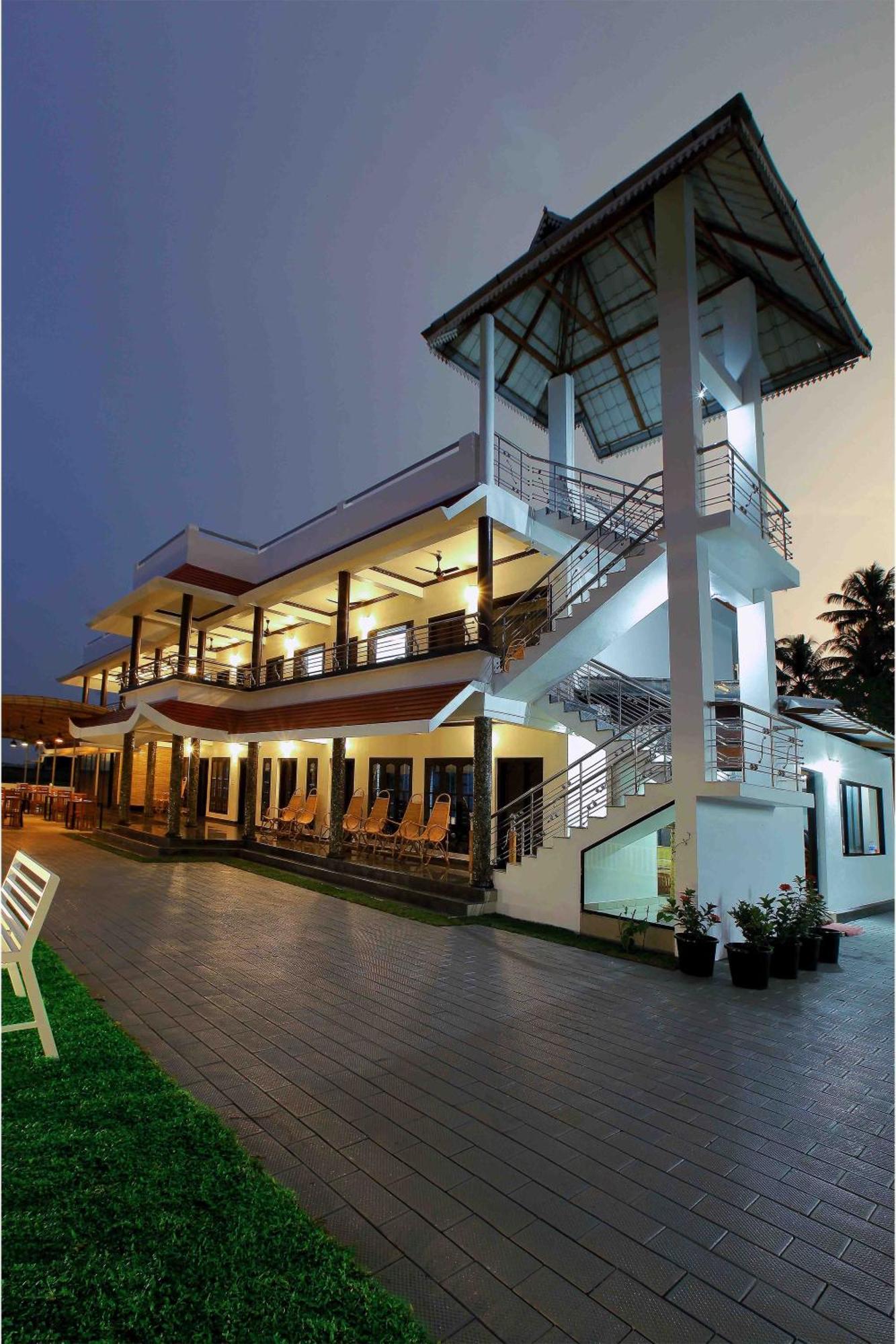 Vembanad Village Backwater Resort Alappuzha ภายนอก รูปภาพ